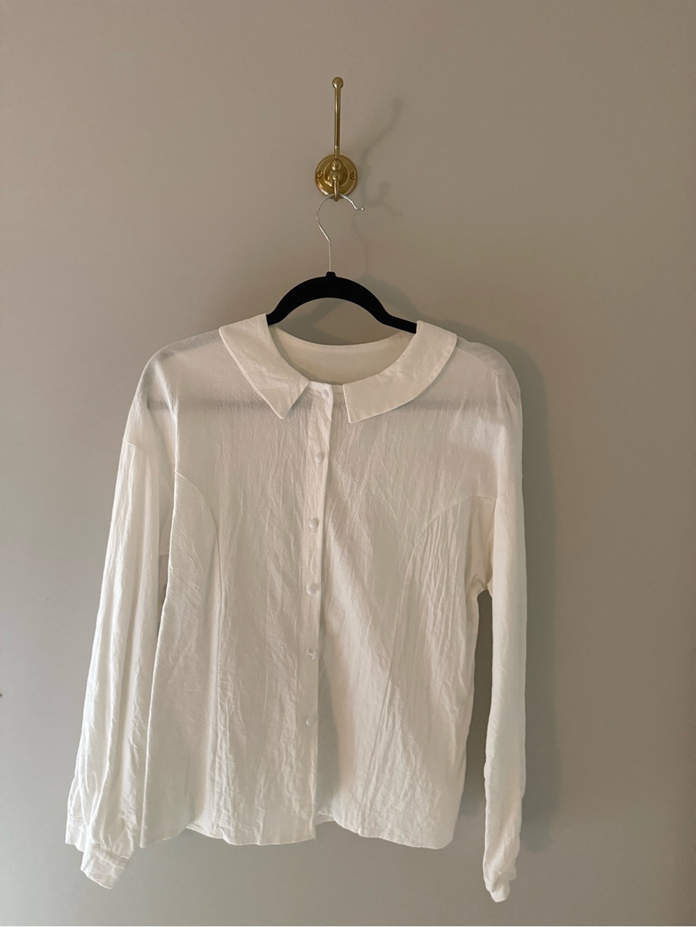 White Long-Sleeve Button-Up Top with Peter Pan Collar